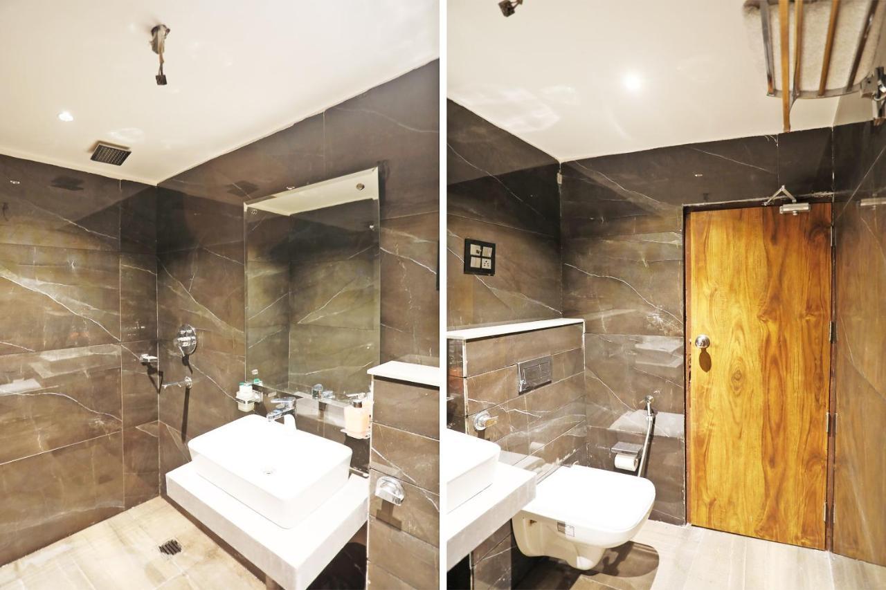 Fabhotel Ronald Inn Faridabad Bagian luar foto