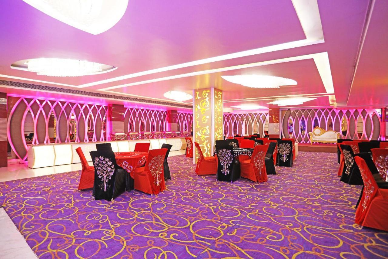 Fabhotel Ronald Inn Faridabad Bagian luar foto
