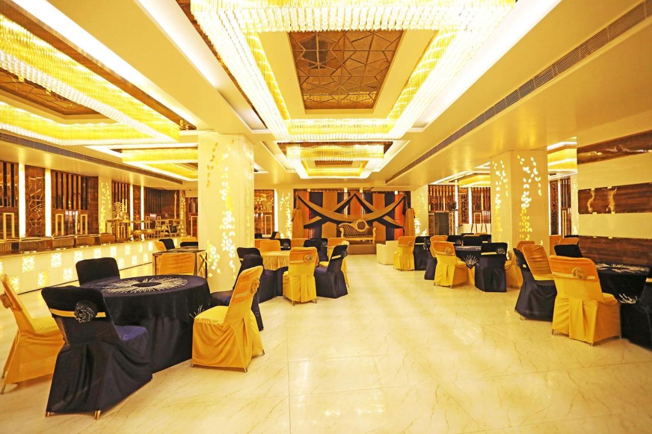 Fabhotel Ronald Inn Faridabad Bagian luar foto