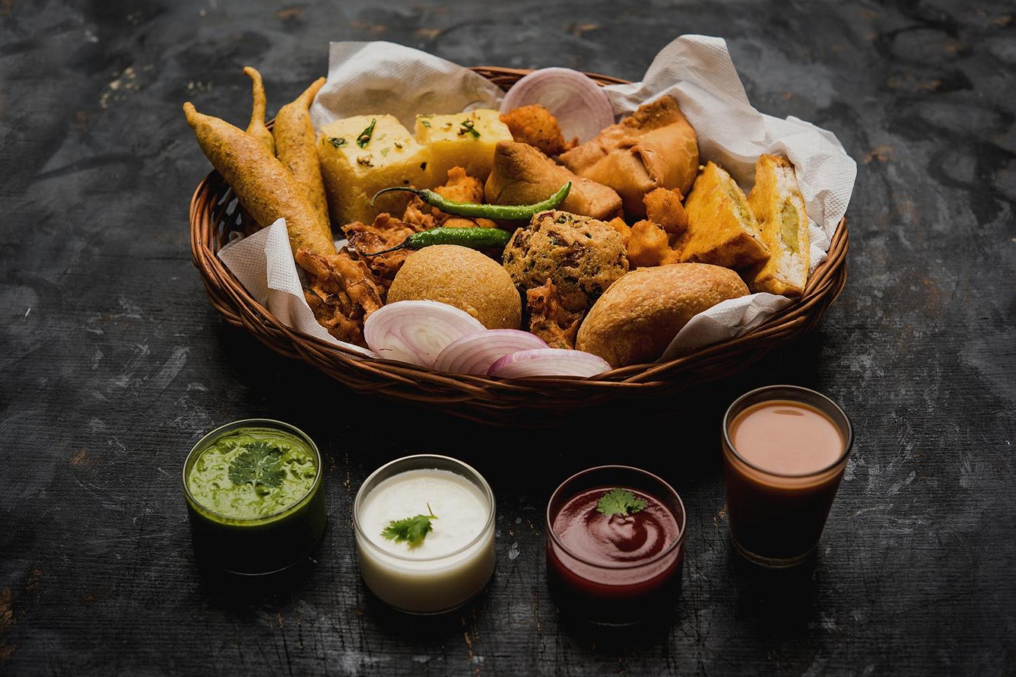 Fabhotel Ronald Inn Faridabad Bagian luar foto